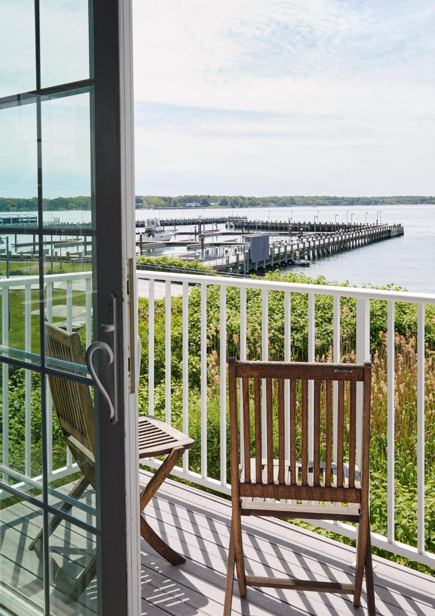 The Harbor Front Inn Greenport Exterior foto